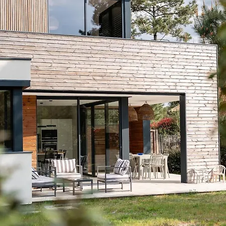 Holiday home Canopy Entre Pins Et *